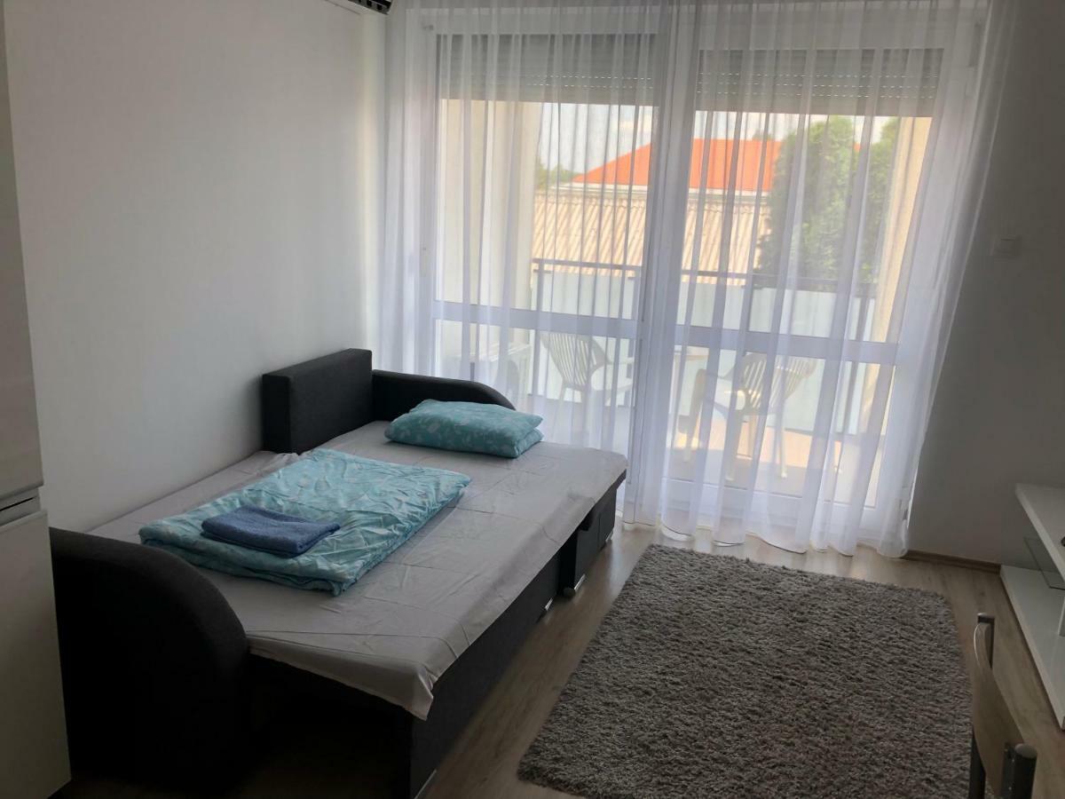 Belle Casa 34 Apartment Debrecen Bagian luar foto